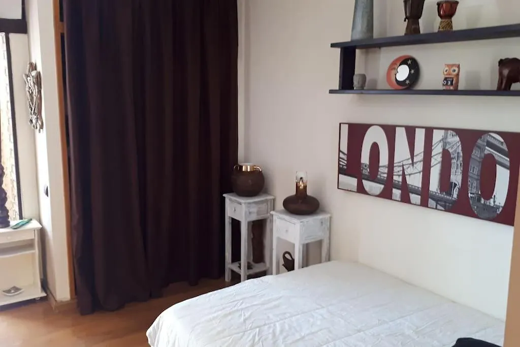 Apartamento Sol y playa Benalmádena 0*,